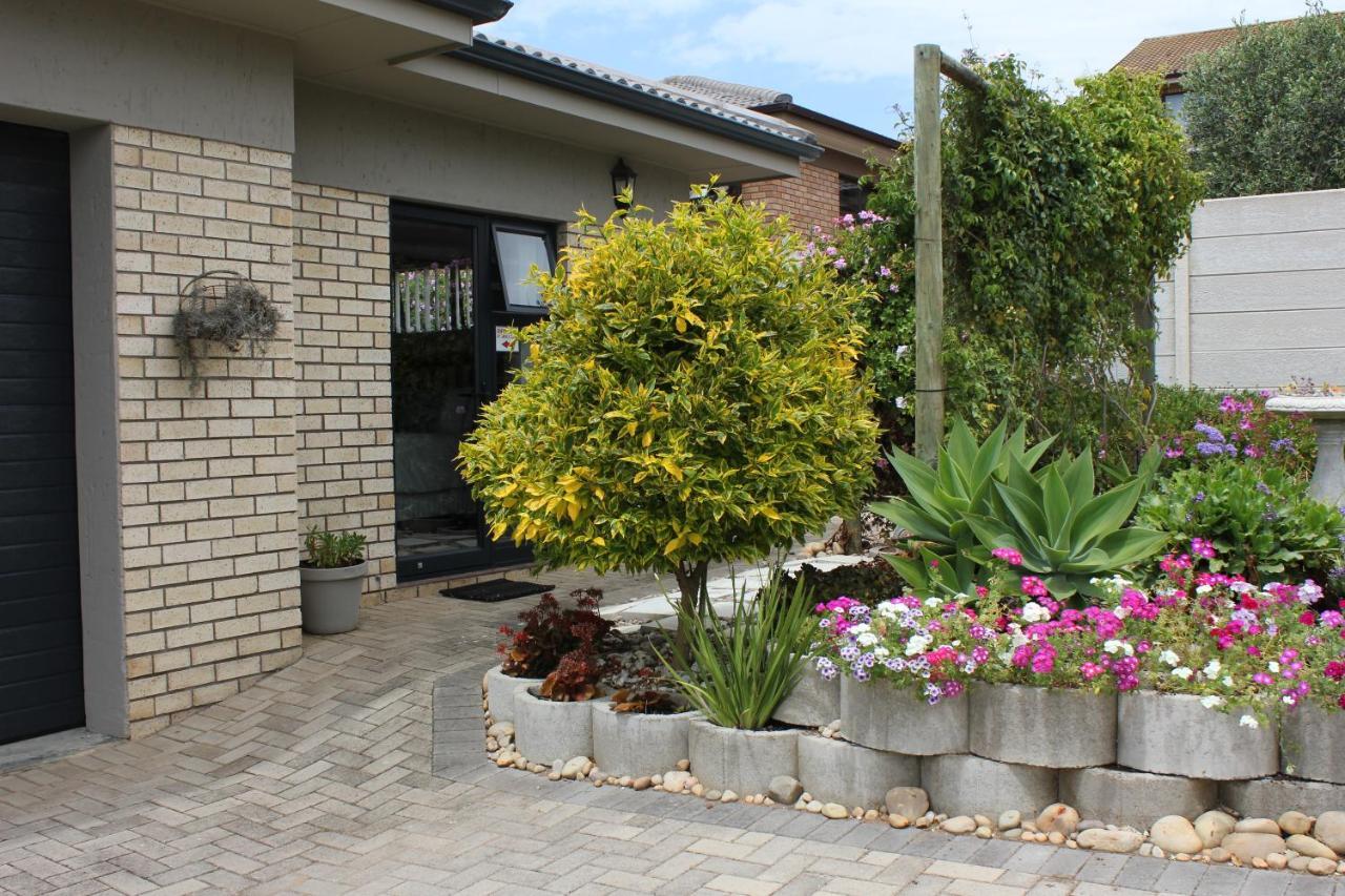 Traveller'S Rest, Reebok Panzió Mossel Bay Kültér fotó