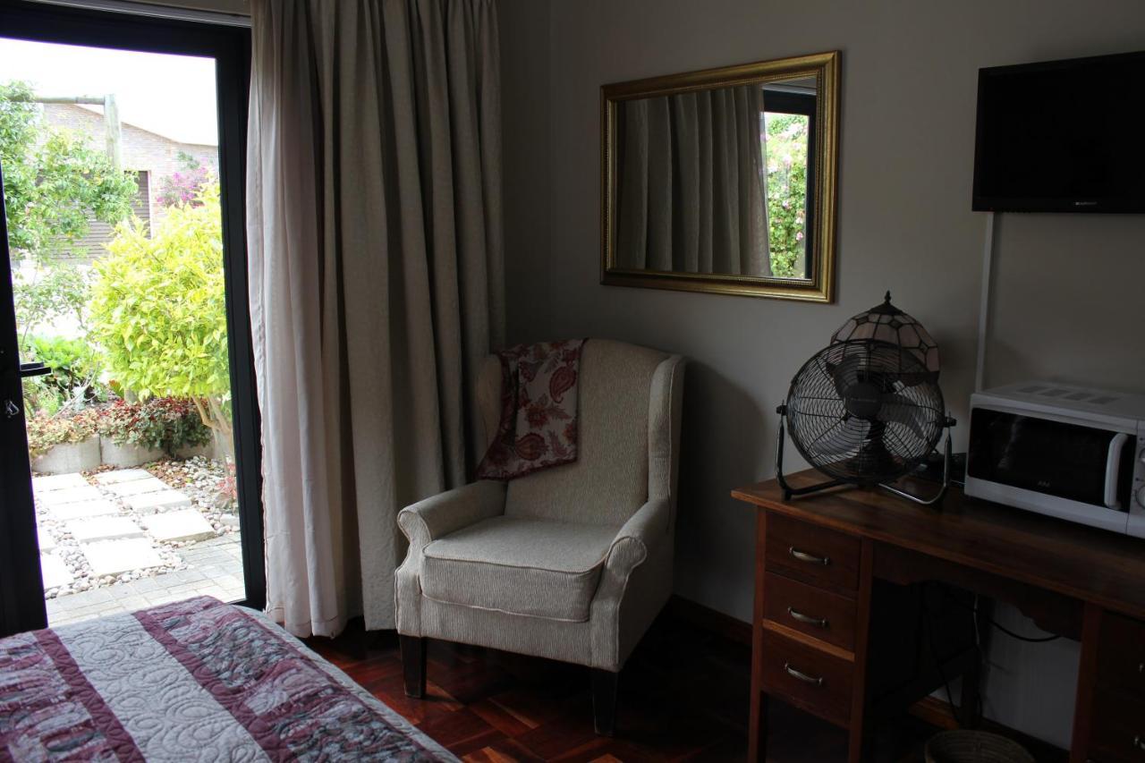 Traveller'S Rest, Reebok Panzió Mossel Bay Kültér fotó