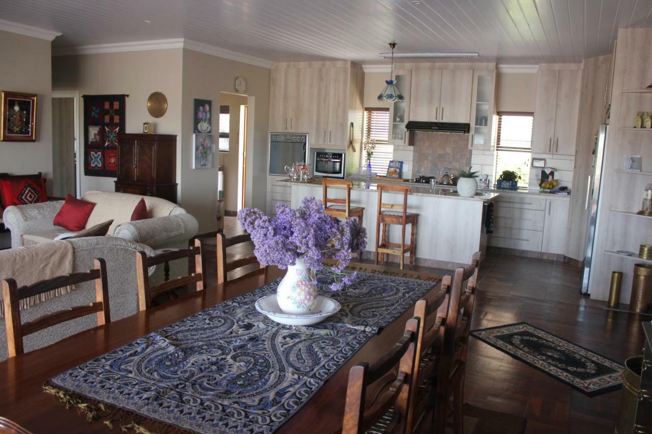 Traveller'S Rest, Reebok Panzió Mossel Bay Kültér fotó