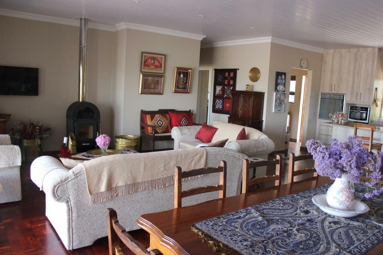 Traveller'S Rest, Reebok Panzió Mossel Bay Kültér fotó